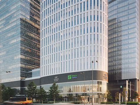 The nearest airport is warsaw frederic chopin airport. Holiday Inn Express Warsaw - The HUB Hotel IHG