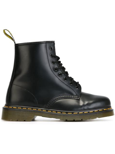 Martens men's boots and earn cash back from retailers such as asos, east dane, and ssense and others such as yoox and zappos all in one place. Dr. martens '1460' Boots in Black for Men | Lyst