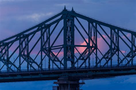 Jacques Cartier Bridge Nice Sunset Clouds Behind Jacques C Flickr