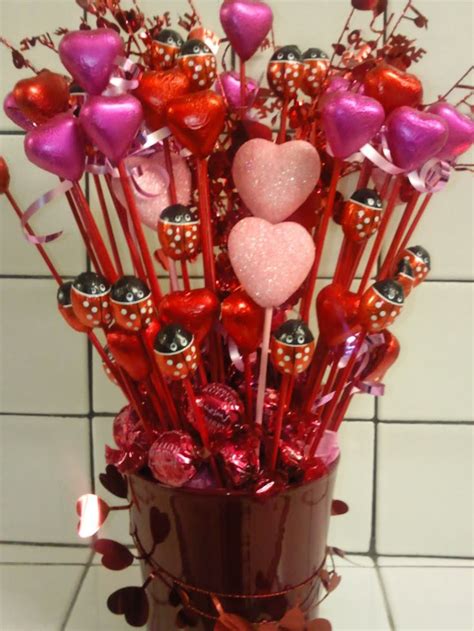 Explore our gma valentine's day guide with diy ideas, gift picks for your valentine or galentine, romantic dinner recipes and more. Chocolate bouquet for Valentine's day | Valentines candy ...