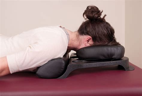 Oakworks Prone Pillow For Massage Physical Therapy Treatment