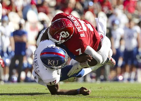 Oklahoma Football What Fans Should Know About Ou Vs Kansas Bvm Sports