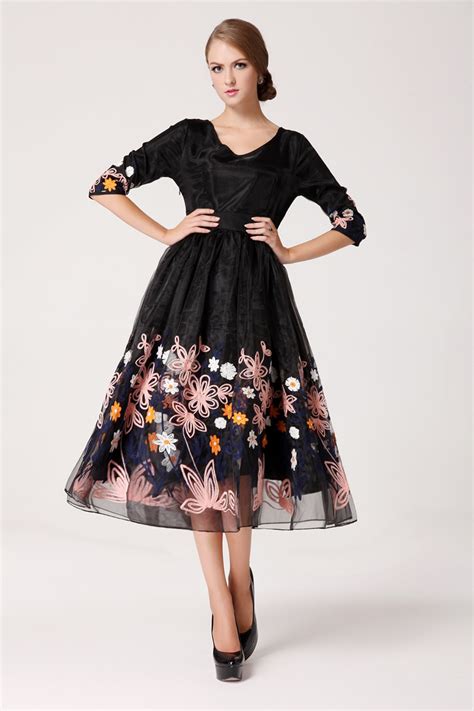 Fall Fashion Organza Flower Embroidery Round Neck Maxi Dress