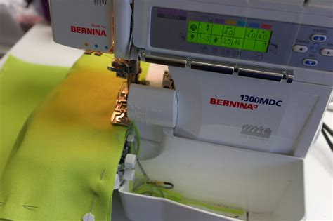 klusjes op de bernina overlock 1300mdc binnenkussentjes snel en netjes maken bernina blog