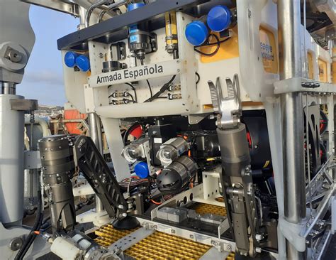 Spanish Navy Adds Saab Seaeye Rov For Submarine Escape