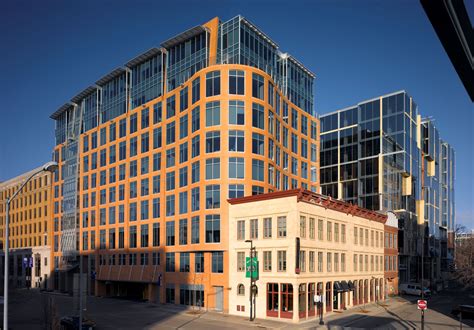 Associated Bank Announces M Refinancing For Office Building On