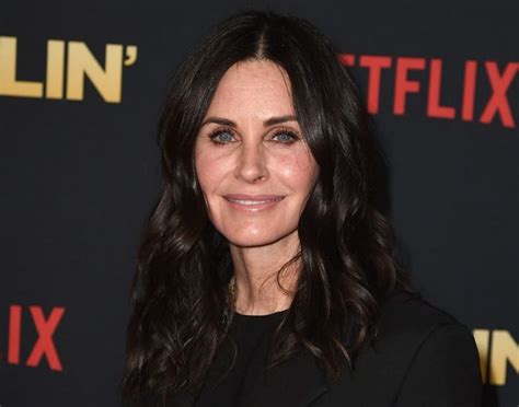 Courtney Cox Biography Height And Life Story Super Stars Bio