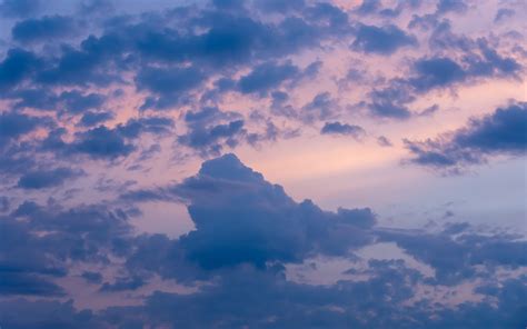 Download Wallpaper 3840x2400 Sky Clouds Dusk Evening Sunset 4k