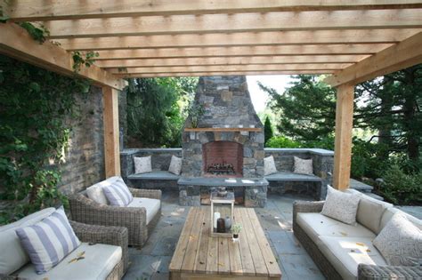 Often built into your ramada or pergola roof structure to complete or complement an entertainment space, our muy grande fireplace and chimneys will add an impressive statement to any backyard space. Fireplace, patio, pergola