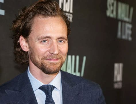 Broadway S Betrayal Tom Hiddleston Tears Up In First Look Trailer