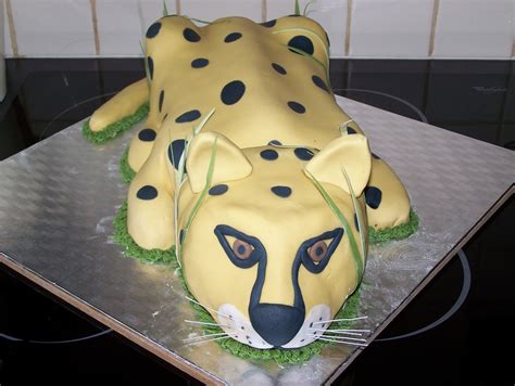 cheetah cakes decoration ideas  birthday cakes