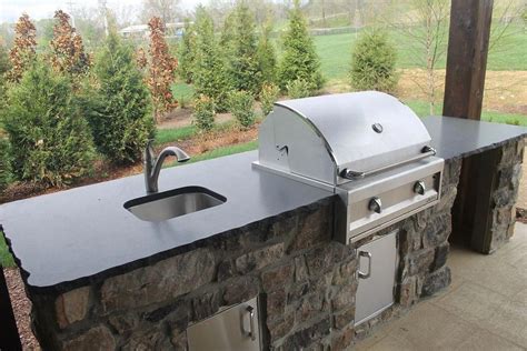 Black Pearl Leathered Granite On An Outdoor Kitchen