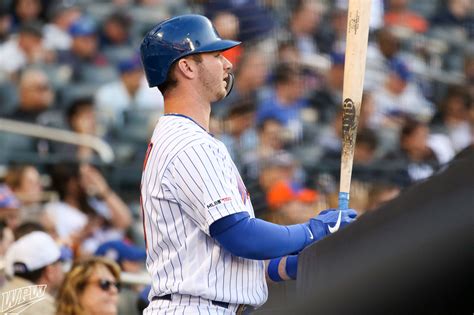 He may get the chance to face ohtani, at least, in the semifinals of the 2021 mlb home run derby on monday night, and he had high praise for the mlb home run leader earlier in the day. What Pros Wear: : Pete Alonso's Dove Tail MTB20 Birch Bat