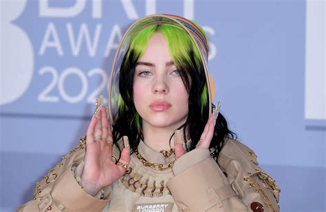Billie Eilish Apologized For A Resurfaced Video Of Her Using A Racial Slur
