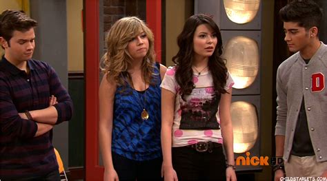 She starred as sam puckett in the popular nickelodeon tv show, icarly and sam & cat until the shows ended in 2012 and 2014, respectively. Miranda Cosgrove / Jennette McCurdy - Nickelodeon's "iGo One Direction" Images/Pictures ...