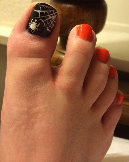 15 Halloween Toe Nails Art Designs And Ideas 2017 Fabulous Nail Art