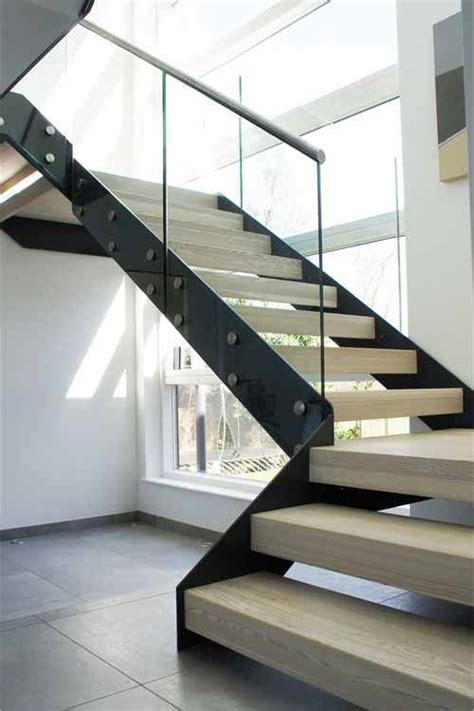 Straight Stainless Steel Glass Staircase Internal Stairs With Oak Wood