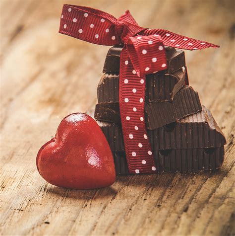 ¿por Qué Se Regala Chocolate En San Valentín Interflora