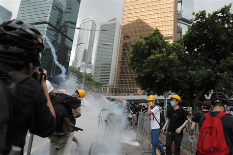 Hong Kong Police Fire Tear Gas Rubber Bullets At Protesters End Time