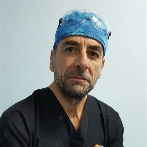 Dr Emanuele Lombardo Ortopedico Siracusa