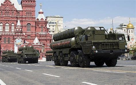 برای نخستین بار، شلیک موشکهای اس۳۰۰ روسیه به جت های اسرائیل بر فراز