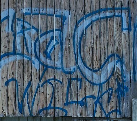 Southampton Town Police Nab Suspected Bays Graffiti Artist 27 East