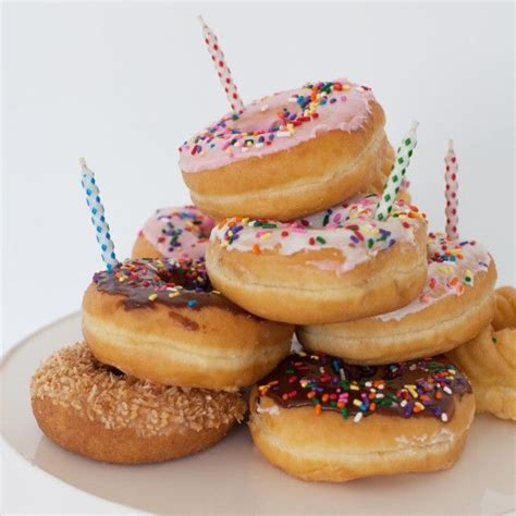 A Birthday Cake Made Out Of Doughnuts How To Make Cake Donut