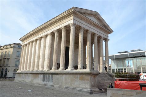 The Square House In Nîmes A Temple Dedicated To The Heirs Of Augustus