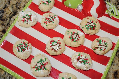 The Kids Will Love Making These Christmas Hug Cookies For Santa Clause
