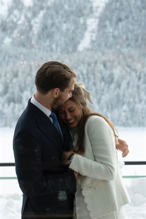 It is with deep sorrow that her majesty the queen has announced the death of her beloved husband, his royal highness the prince philip, duke of edinburgh. Príncipe Philippos se casa com Nina Flohr em cerimônia com ...
