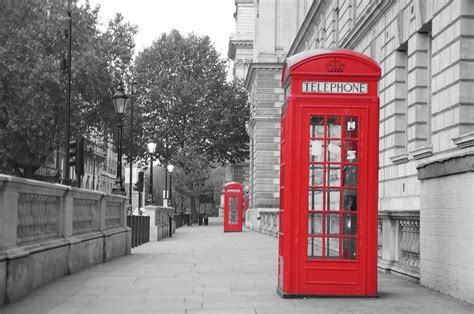 London Phone Booth Black And White With Spot Of Red Trad Flickr