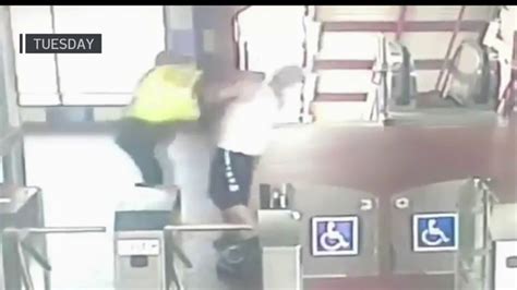 Caught On Cam Private Security Guard Beats Man At Septa Station Nbc10 Philadelphia