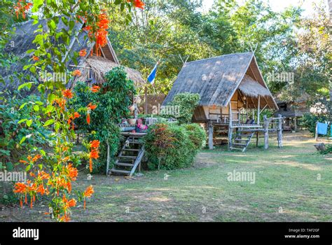 Bamboo Huts High Resolution Stock Photography And Images Alamy
