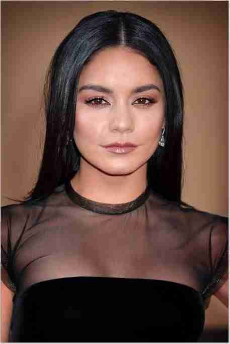 Vanessa Hudgens Wiki Bio Age Net Worth And Other Facts Factsfive Porn Sex Picture