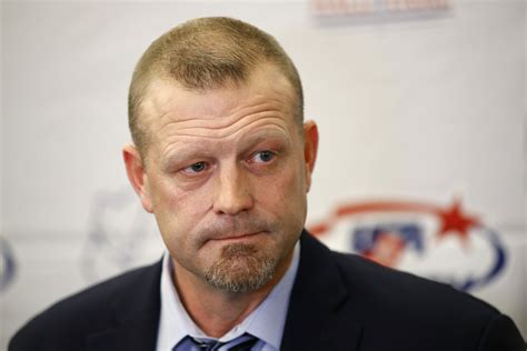 Retired Goalie Tim Thomas Details Brain Damage From Hockey Ap News