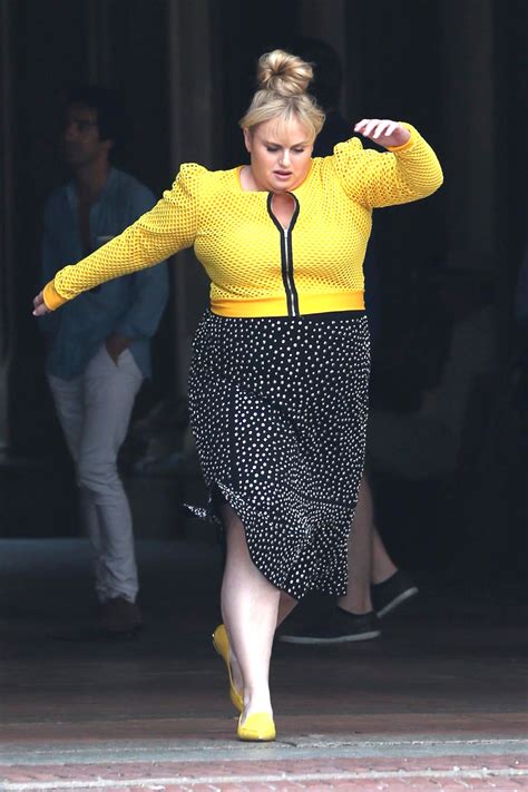 After graduating from the australian theatr. Rebel Wilson Looks Cute on the Set of "Isn't it Romantic ...