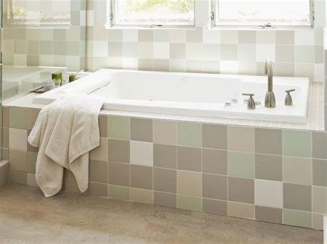 Drop in bathtubs come in a variety of materials. Basic Types of Bathtubs