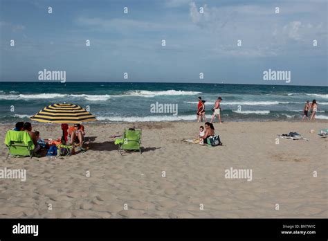 Plage De L Estagnol Banque De Photographies Et Dimages à Haute Résolution Alamy