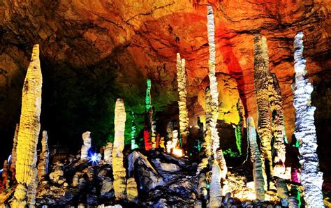Whats The Difference Between Stalactites And Stalagmites Stalactite