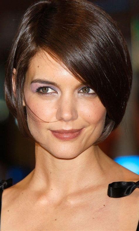 Katie Holmes Layered Bob Best Hairstyles For Sagging Jawline