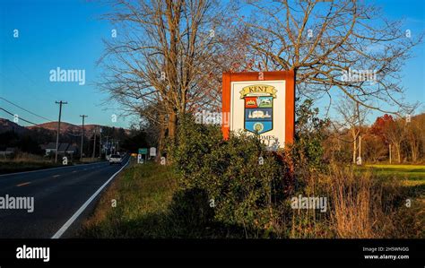 Small Town Welcome Signs Hi Res Stock Photography And Images Alamy
