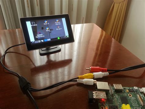 Usando Monitor RCA De 4 3 En La Raspberry Pi Internet De Las Cosas