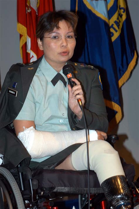 Tammy duckworth talks with dixie payne, carolyn hixon and gwen frattick in danville on sunday. Defense.gov News Article: Women Veterans Tell What ...