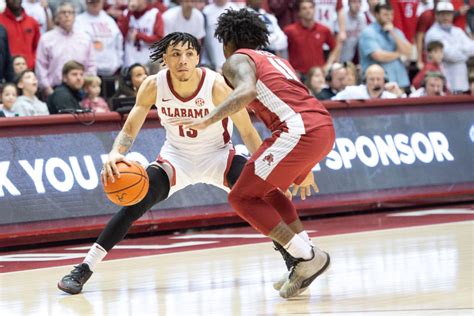 Jahvon Quinerly Leads No 24 Alabama To 74 72 Win Over Vanderbilt