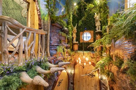 This New Hotel Room In The Catskills Is Straight Out Of A Magical Fairytale