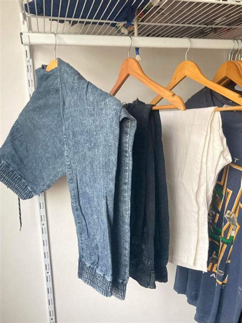 How To Hang Pants On Hangers 3 Methods Tips For Organizing Pants