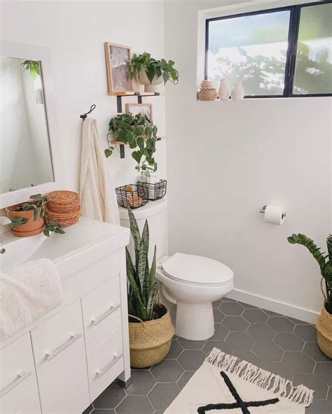 47 Small Bathroom Ideas To Make Your Space Feel Bigger Small Bathroom