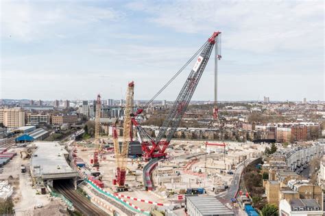 Europes Biggest Crane Comes To London New Civil Engineer