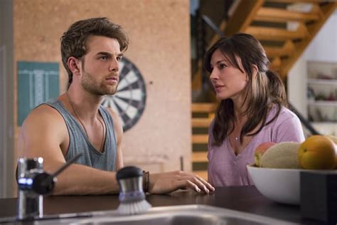 Significant Mother Preview Nathaniel Buzolic On Sexy New Series Love