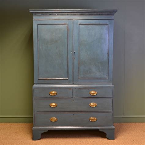 Country Georgian Antique Painted Linen Press Wardrobe 511644